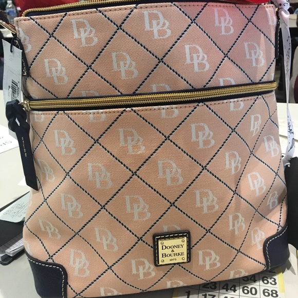 dooneybourke crossbody HM264 O3Apricot/White New. - Picture 1 of 4